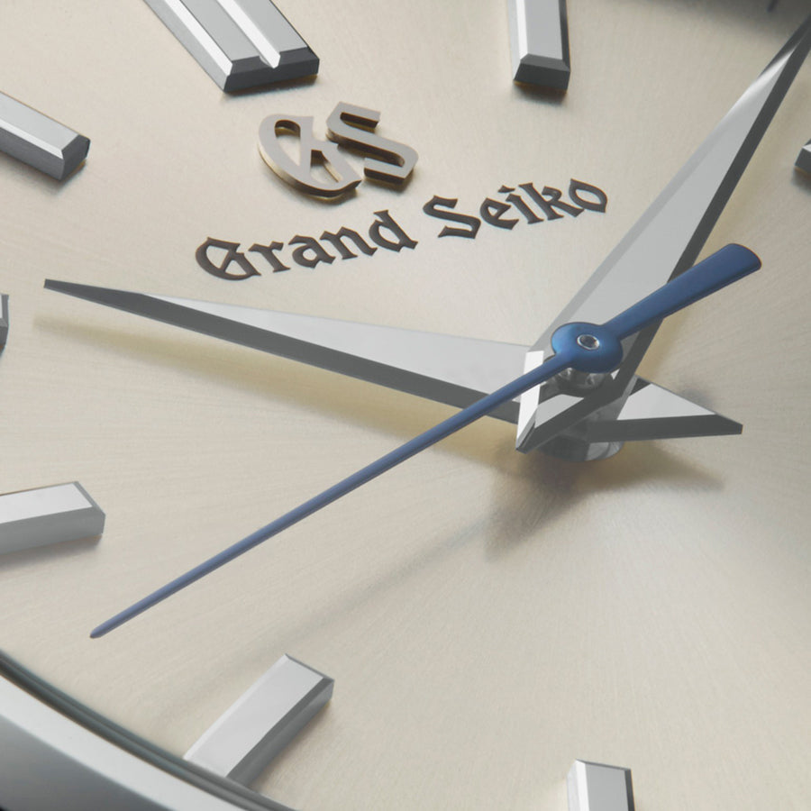 グランドセイコー マスターショップ専用モデル 44GS現代デザイン 9F クオーツ SBGP001 メンズ 電池式 厚銀放射ダイヤル テンパーブルー秒針