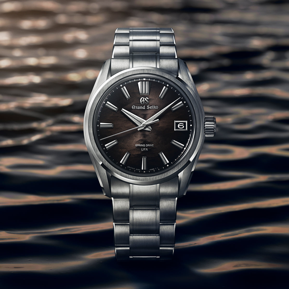 グランドセイコー エボリューション9 スプリングドライブU.F.A. 諏訪湖 夜の水面 SLGB007 メンズ 40mm 9RB2